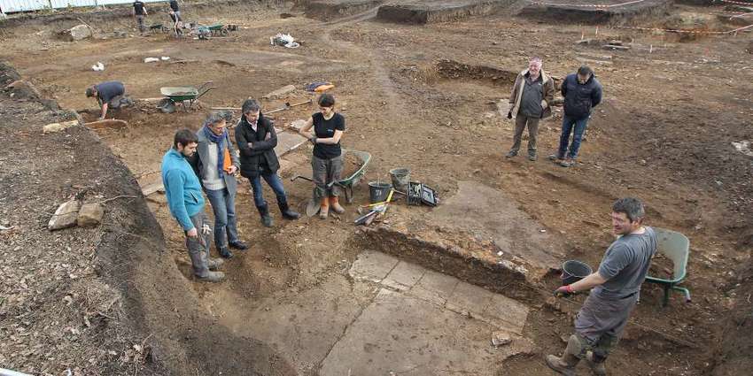 Une fontaine antique découverte lors de fouilles archéologiques à Périgueux d718f65f 72c5 4158 af39 41d8acca3fd7