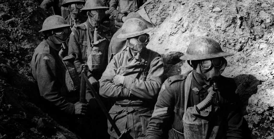 La ataille de la Somme | Soldats britanniques en attente dans leur tranchée | Histoire | Historyweb