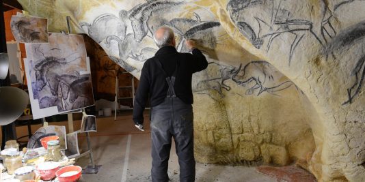 atelier-de-gilles-tosello-a-toulouse-carole-fritz1_72dpi-534x267 atelier-de-gilles-tosello-a-toulouse-carole-fritz1_72dpi-534x267 La grotte Chauvet vue par ses copistes la grotte chauvet La grotte Chauvet vue par ses copistes atelier de gilles tosello a toulouse carole fritz1 72dpi 534x267